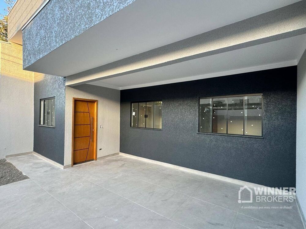 Casa à venda com 3 quartos, 78m² - Foto 1