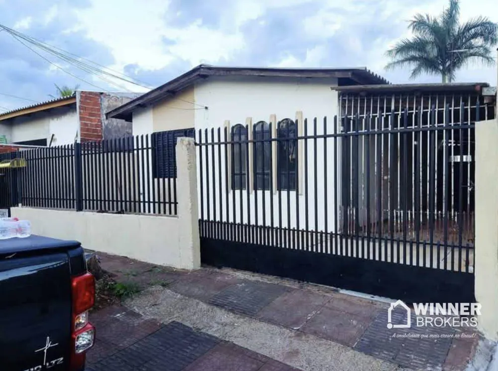 Casa, 5 quartos, 180 m² - Foto 1