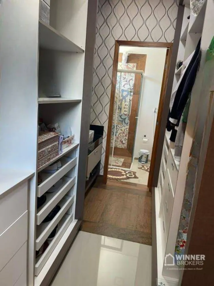 Casa, 4 quartos, 270 m² - Foto 8