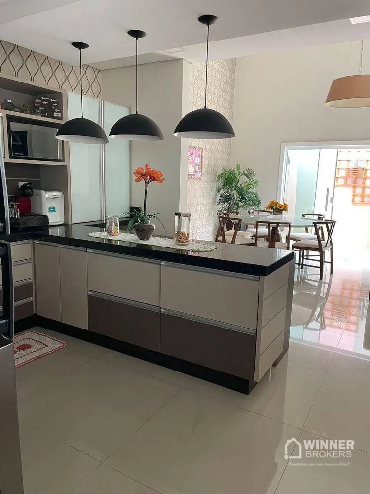 Casa, 4 quartos, 270 m² - Foto 5