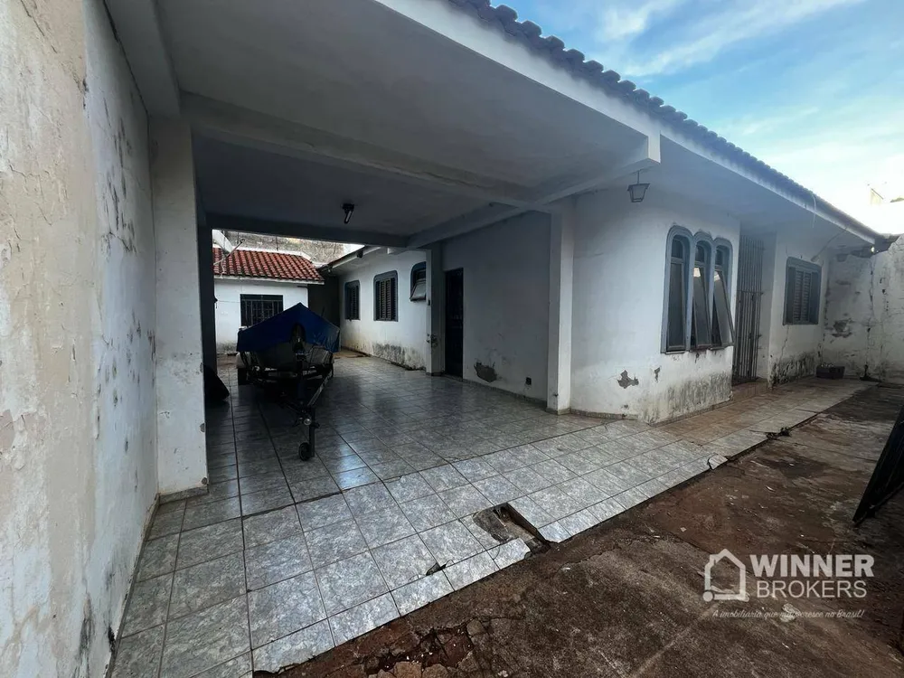 Sobrado, 8 quartos, 570 m² - Foto 5