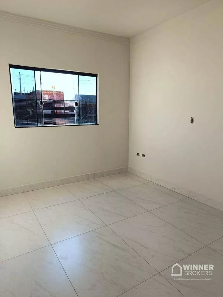 Casa à venda com 3 quartos, 90m² - Foto 3