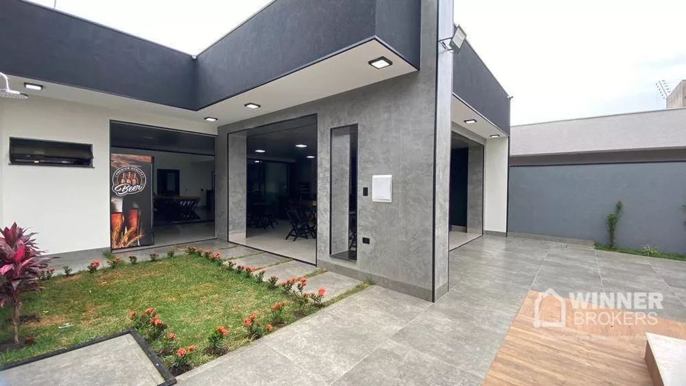 Casa à venda com 3 quartos, 210m² - Foto 6