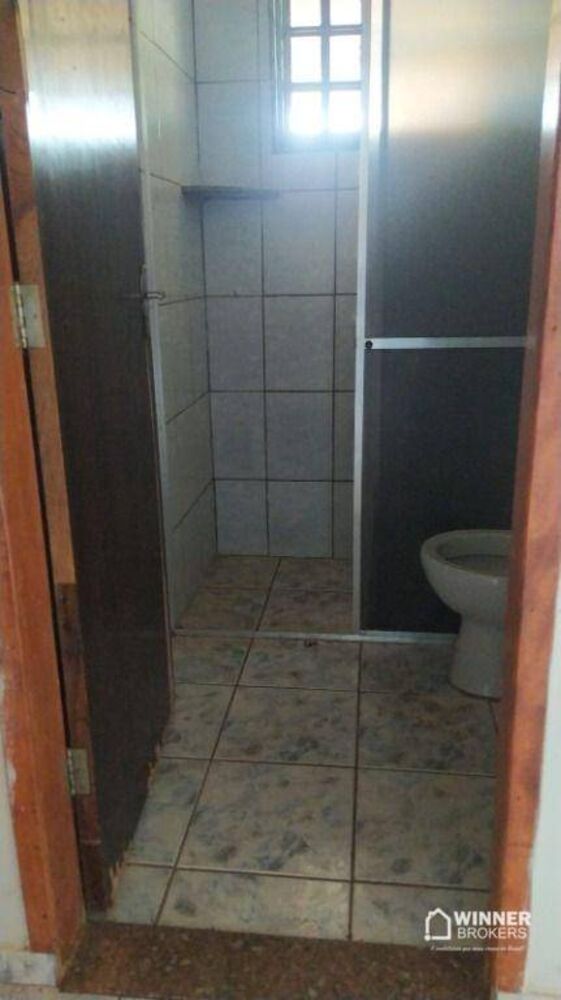 Casa para alugar com 2 quartos, 60m² - Foto 4