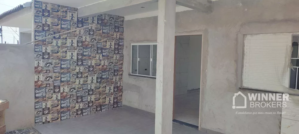 Casa à venda com 2 quartos, 70m² - Foto 2