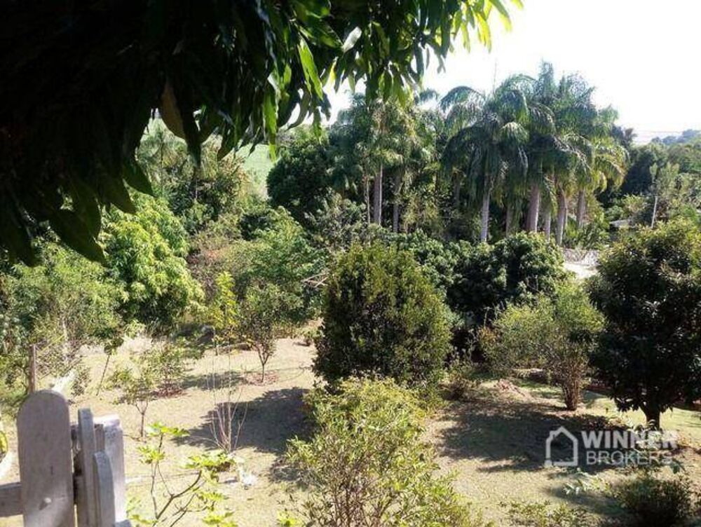 Chácara à venda com 3 quartos, 250m² - Foto 6