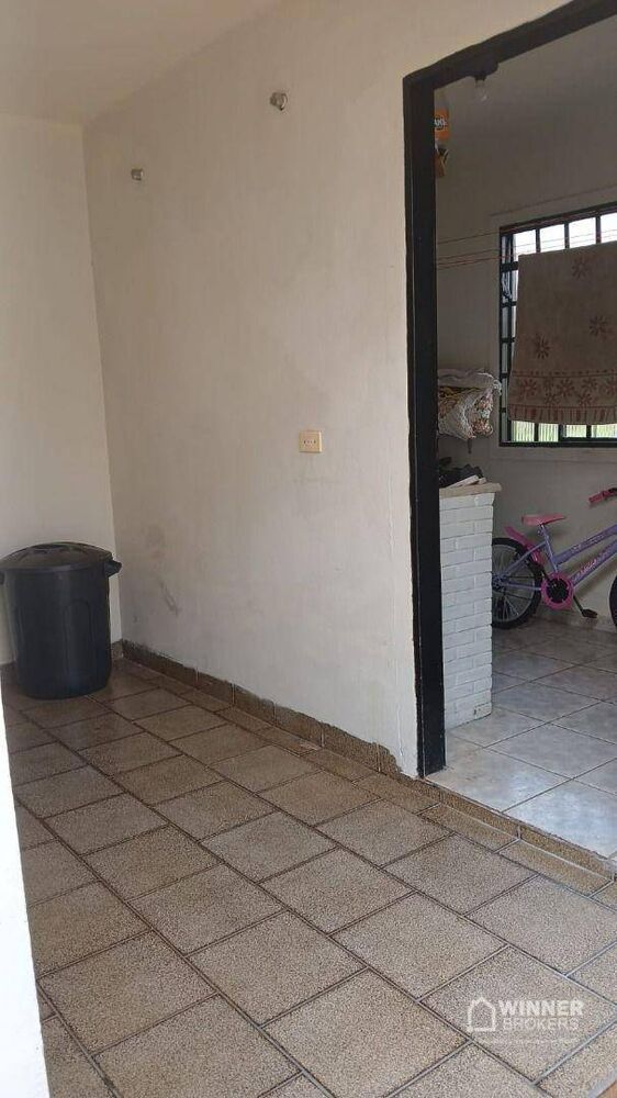 Casa à venda com 3 quartos, 110m² - Foto 4