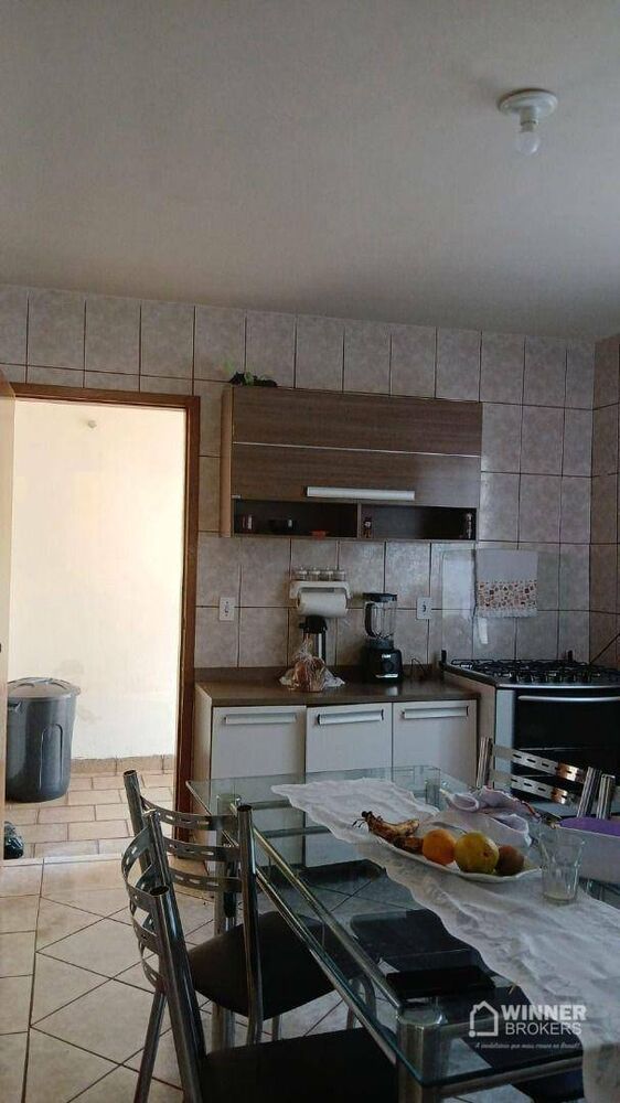 Casa à venda com 3 quartos, 110m² - Foto 3