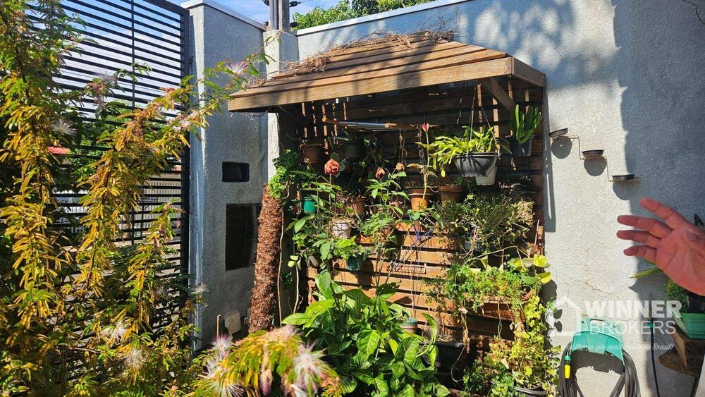 Casa à venda com 4 quartos, 180m² - Foto 3