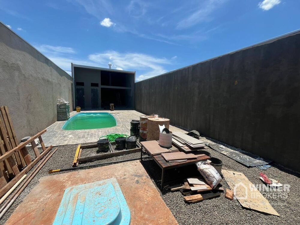 Chácara à venda com 1 quarto, 77m² - Foto 1
