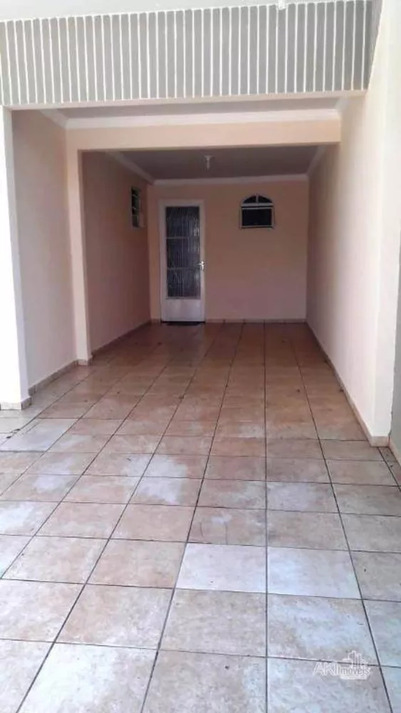 Casa à venda com 3 quartos, 160m² - Foto 6