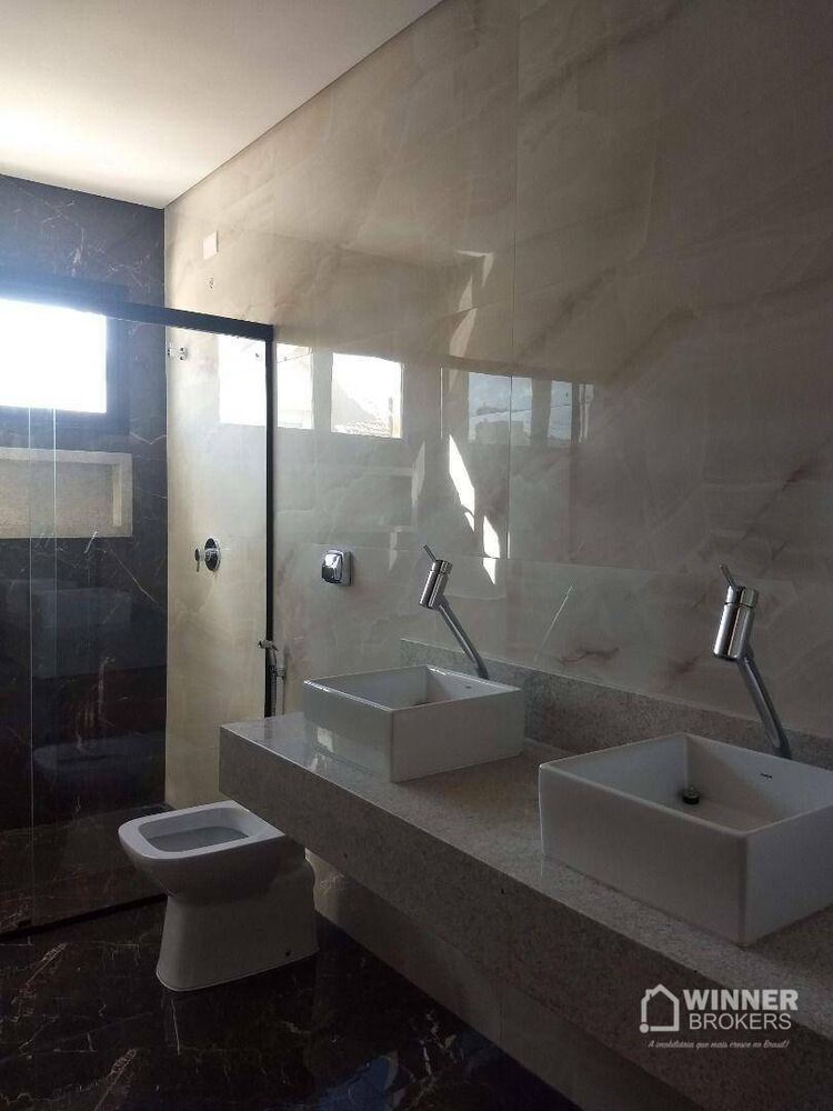 Sobrado à venda com 3 quartos, 225m² - Foto 3