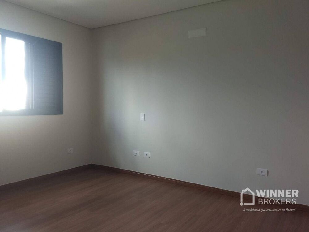 Sobrado à venda com 3 quartos, 225m² - Foto 4