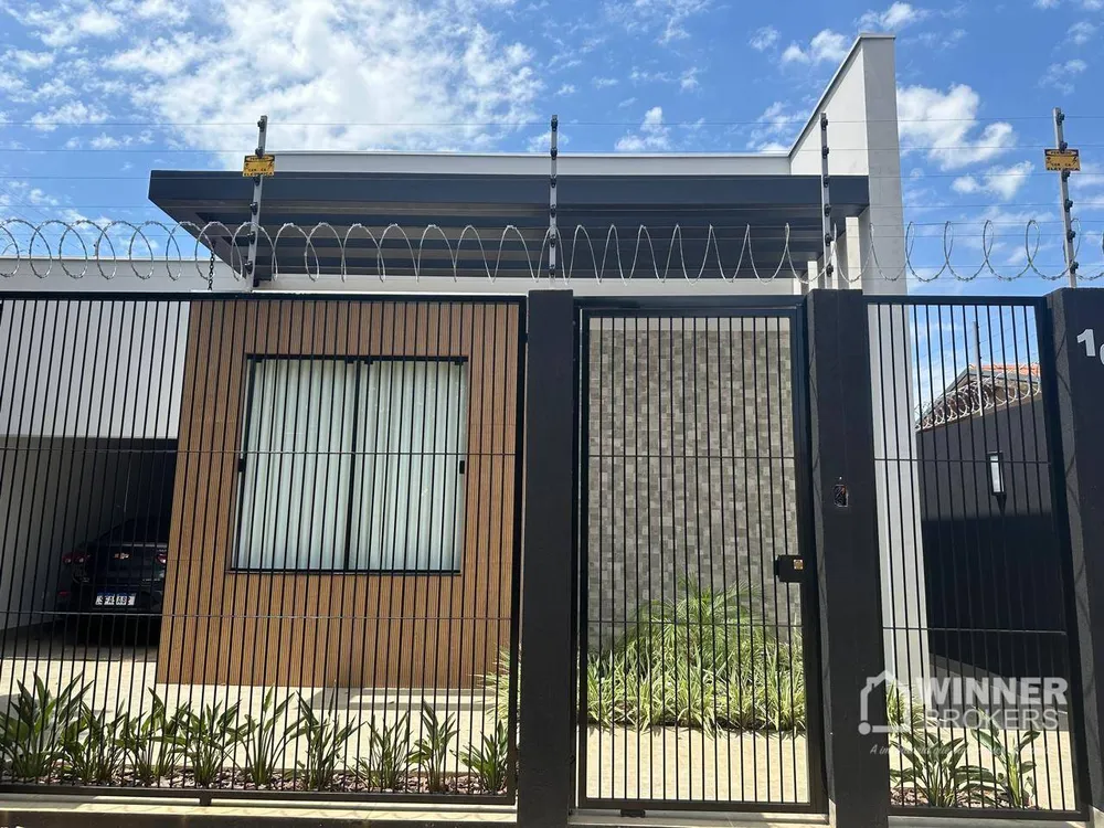 Casa, 3 quartos, 239 m² - Foto 1