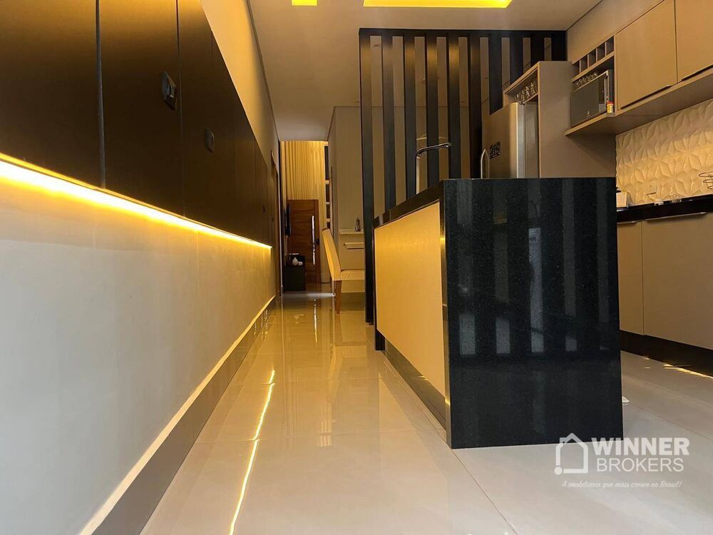 Casa à venda com 2 quartos, 98m² - Foto 3