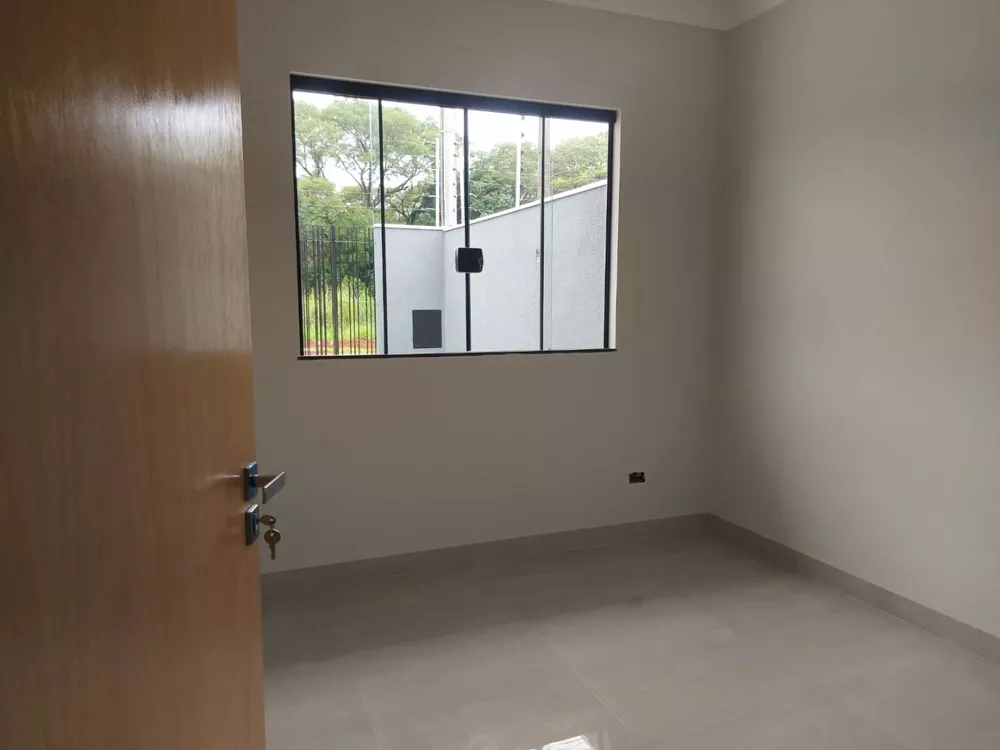 Casa à venda com 3 quartos, 72m² - Foto 6