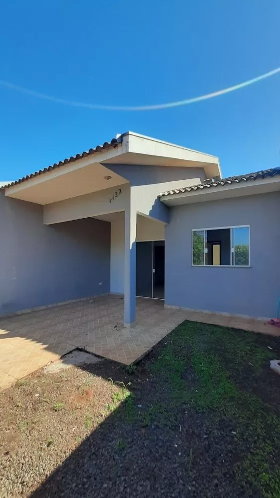 Casa à venda com 2 quartos, 65m² - Foto 1