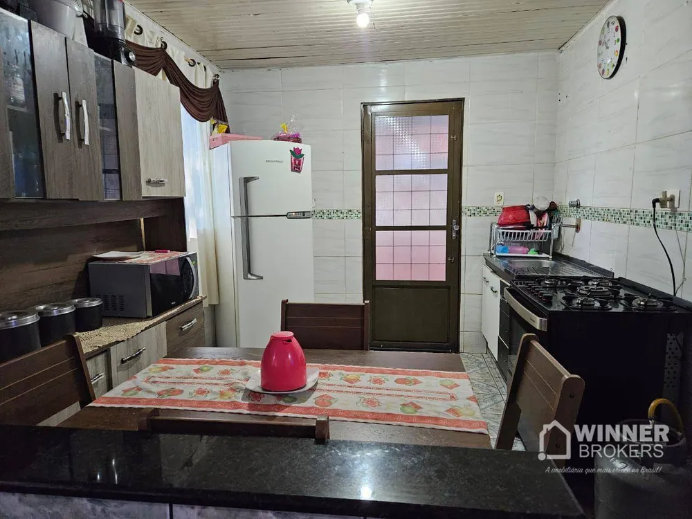 Casa, 4 quartos, 110 m² - Foto 1