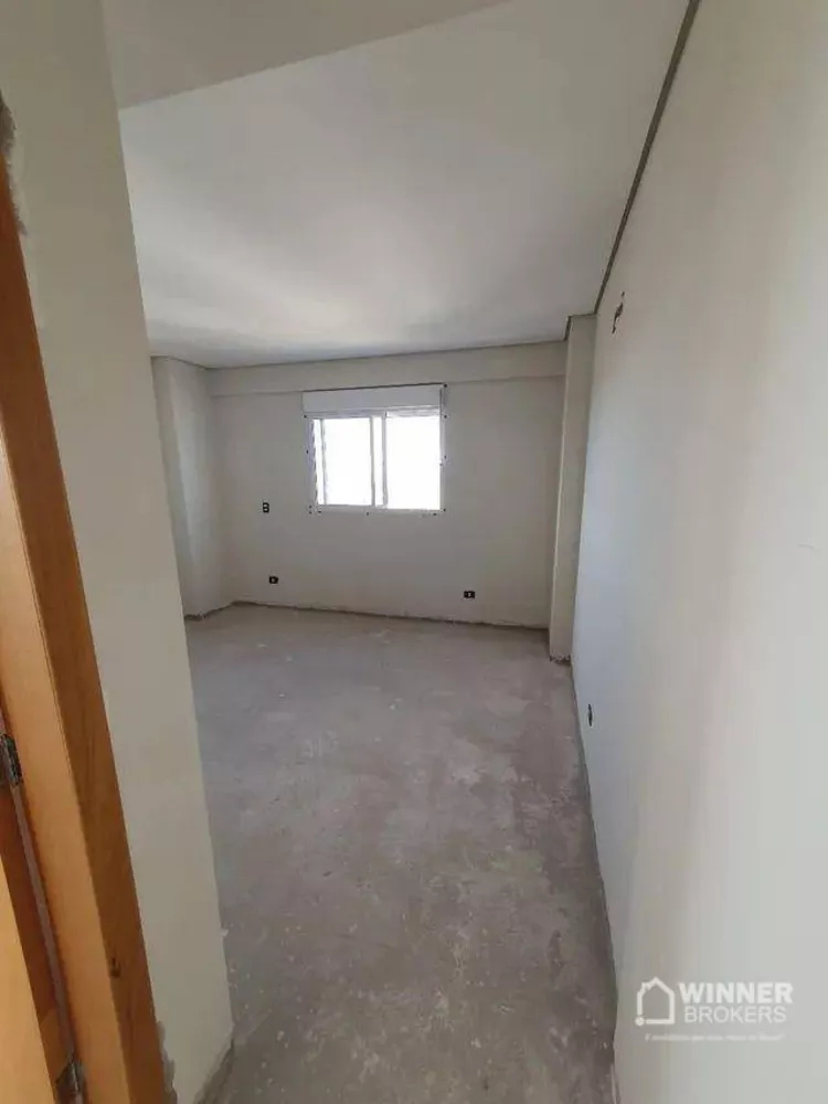 Apartamento à venda com 2 quartos, 83m² - Foto 2