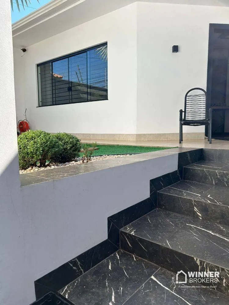 Casa, 4 quartos, 382 m² - Foto 1