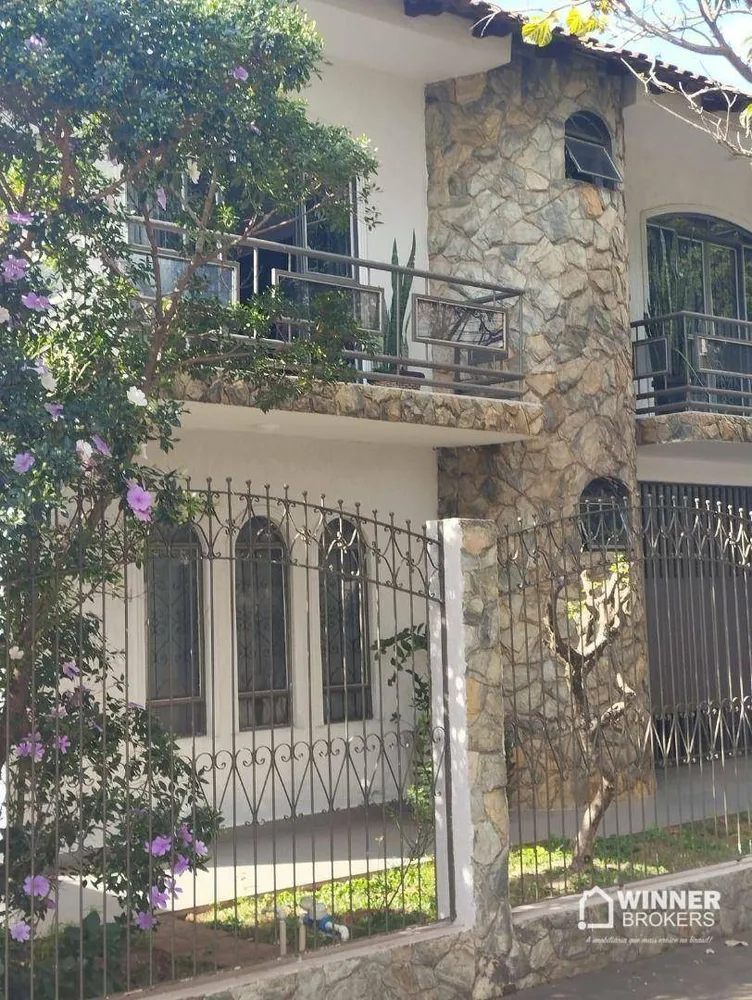 Sobrado, 3 quartos, 376 m² - Foto 3