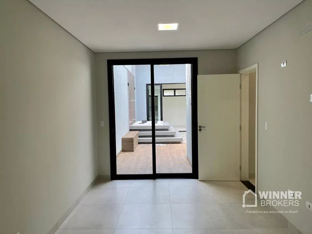 Casa à venda com 3 quartos, 150m² - Foto 4