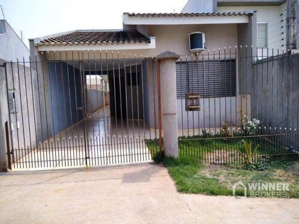 Casa à venda com 3 quartos, 95m² - Foto 1