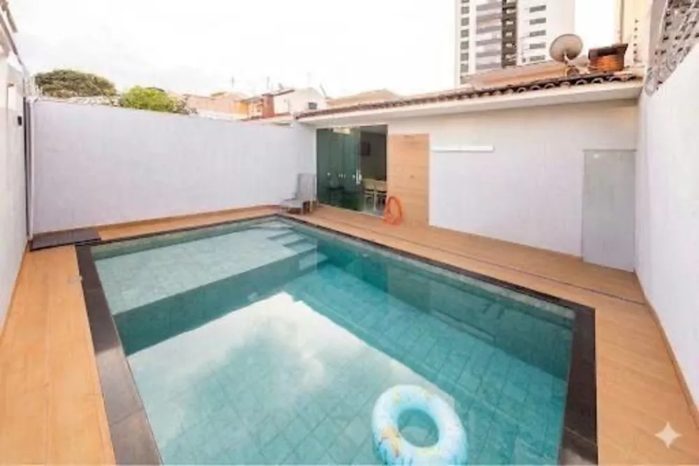 Sobrado, 3 quartos, 193 m² - Foto 1