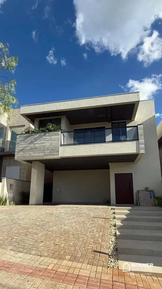Sobrado, 3 quartos, 250 m² - Foto 1