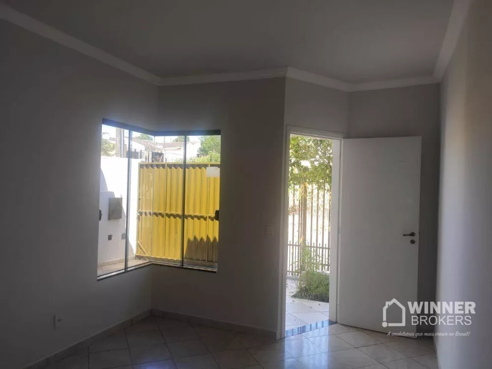 Casa à venda com 3 quartos, 120m² - Foto 4