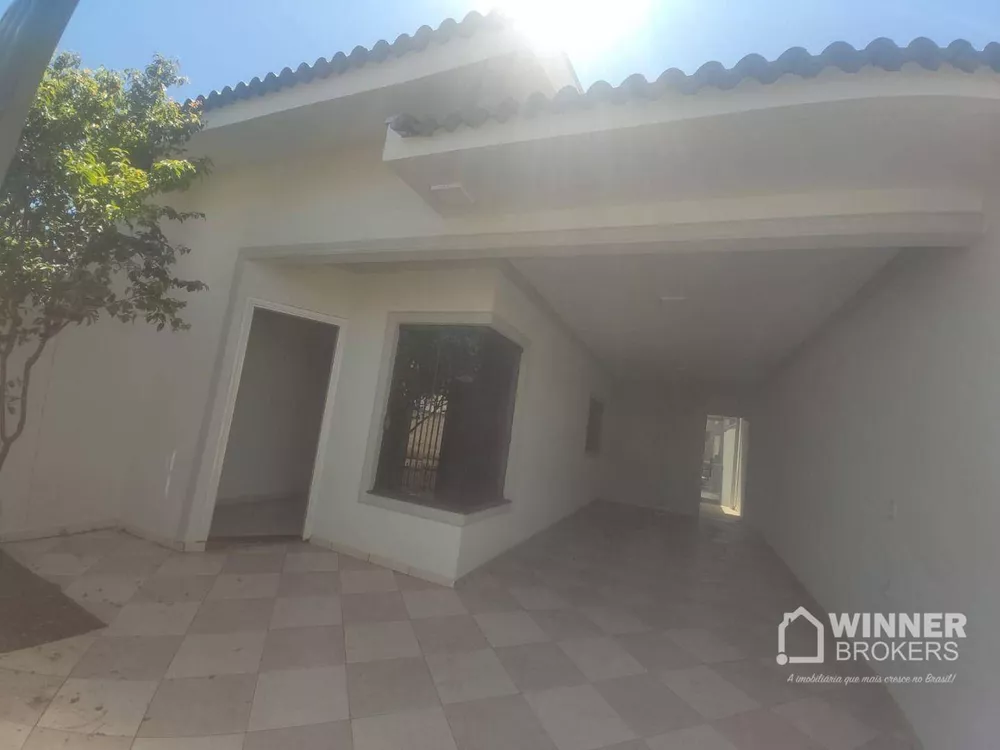 Casa à venda com 3 quartos, 120m² - Foto 2