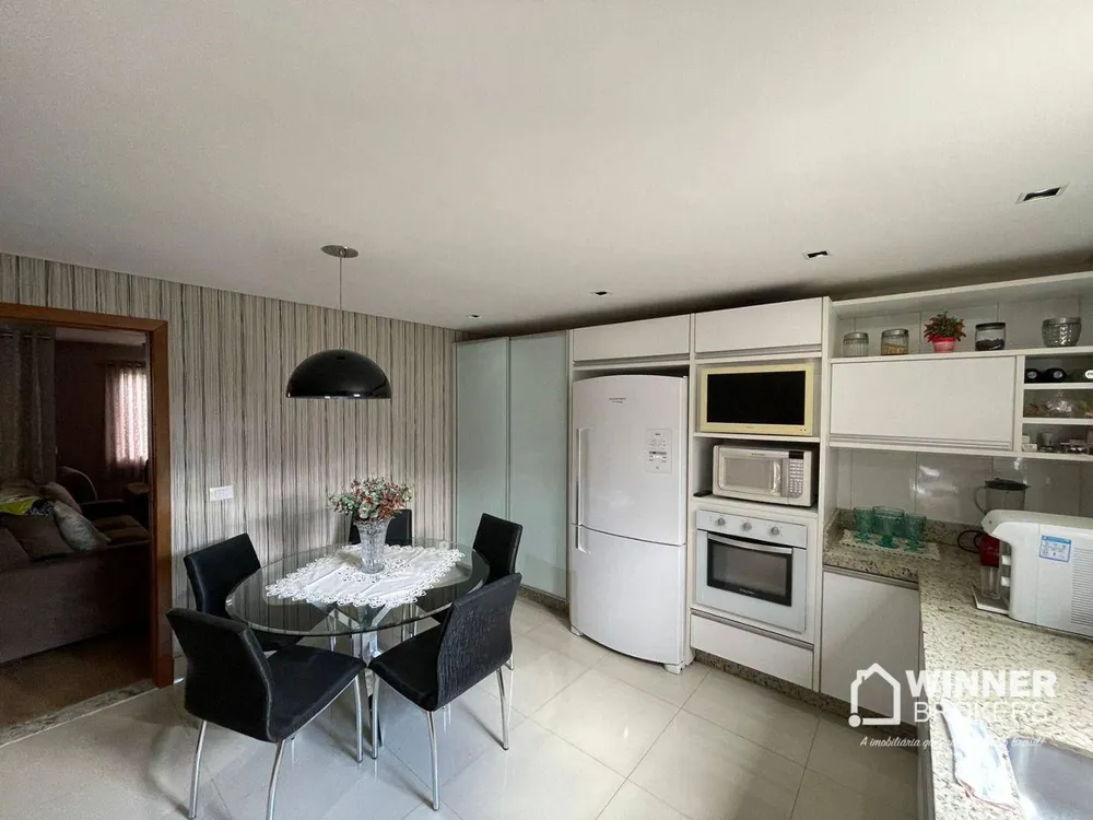 Sobrado, 3 quartos, 198 m² - Foto 8