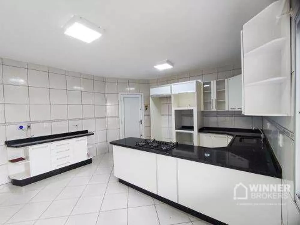 Casa à venda com 4 quartos, 240m² - Foto 6