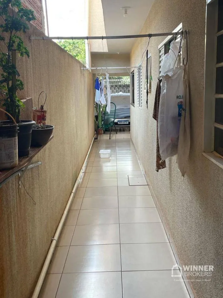 Sobrado, 6 quartos, 186 m² - Foto 4