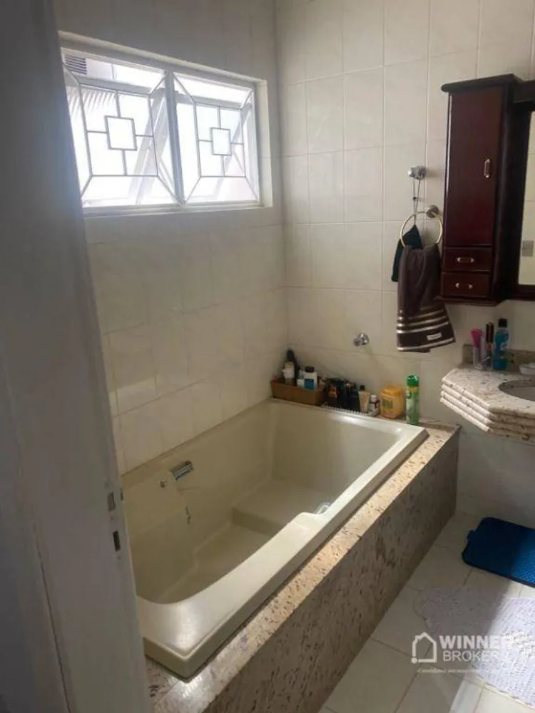 Casa, 3 quartos, 229 m² - Foto 7