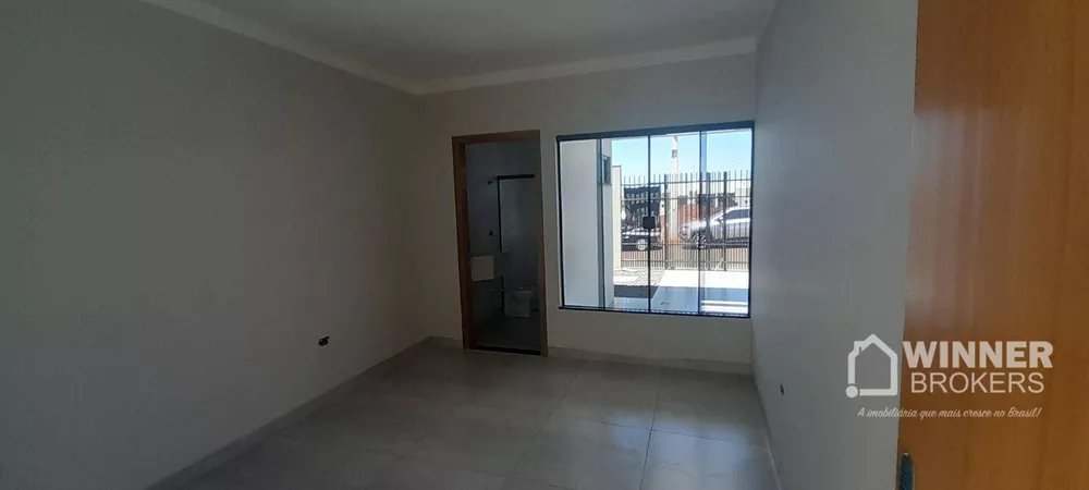 Casa à venda com 3 quartos, 90m² - Foto 4