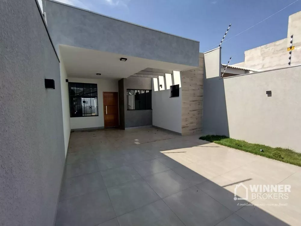 Casa à venda com 3 quartos, 90m² - Foto 1