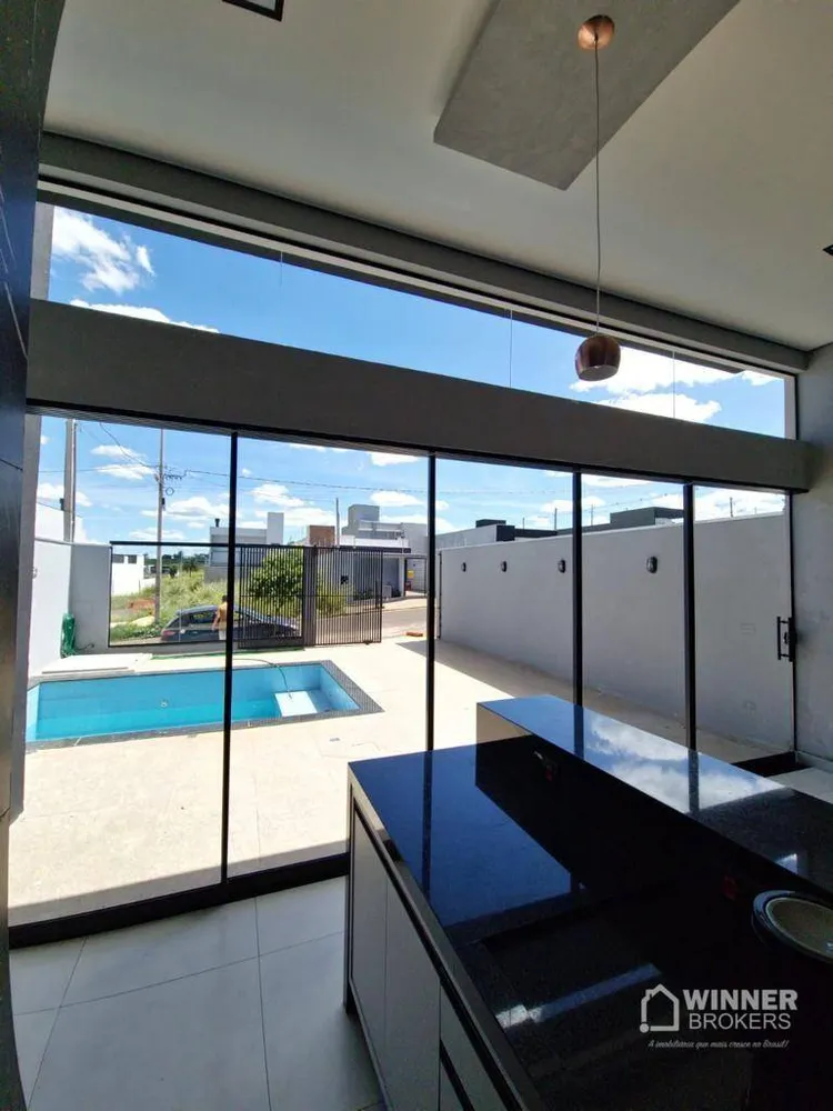 Casa, 4 quartos, 142 m² - Foto 2