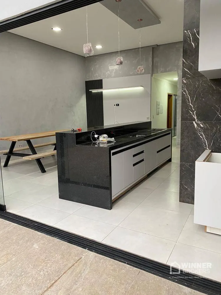 Casa, 4 quartos, 142 m² - Foto 4