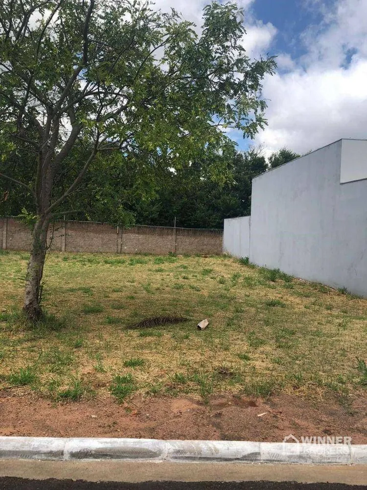 Loteamento e Condomínio, 360 m² - Foto 1