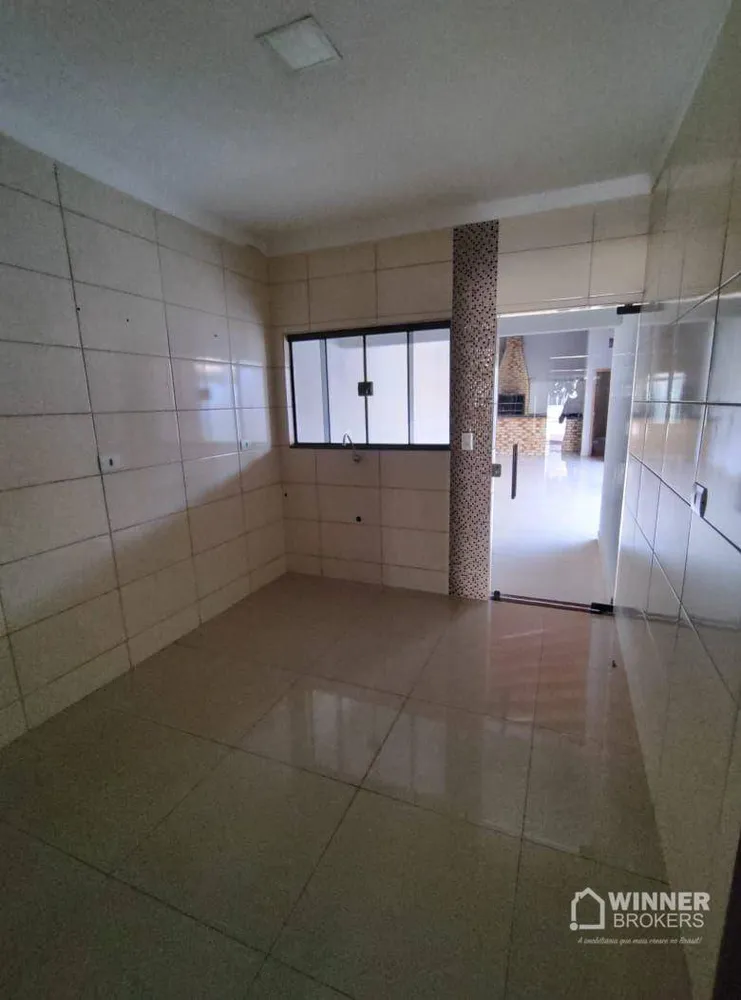 Casa, 3 quartos, 147 m² - Foto 2