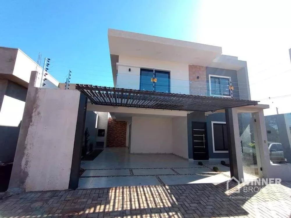 Sobrado à venda com 3 quartos, 110m² - Foto 1