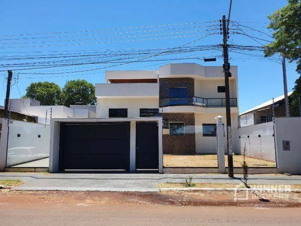 Sobrado, 4 quartos, 324 m² - Foto 1