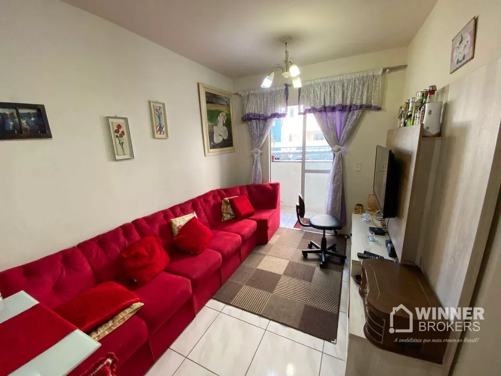 Apartamento à venda com 2 quartos, 65m² - Foto 1