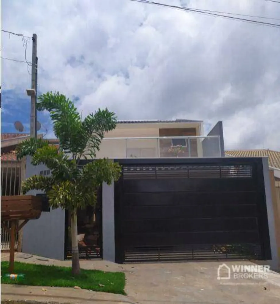 Sobrado, 4 quartos, 196 m² - Foto 1