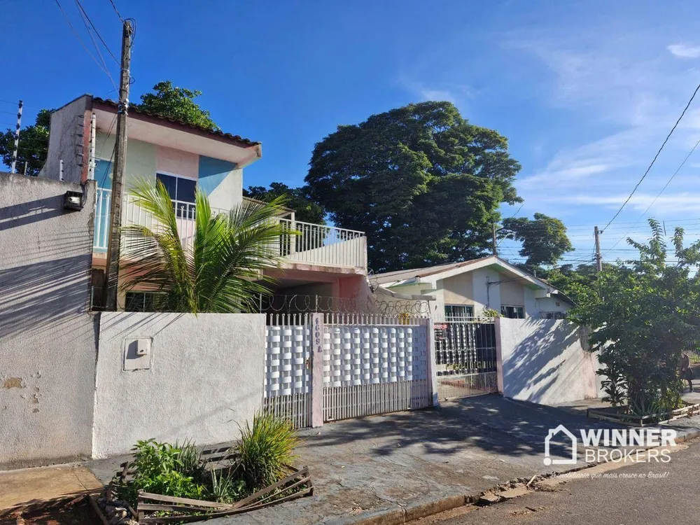 Casa, 3 quartos, 265 m² - Foto 1