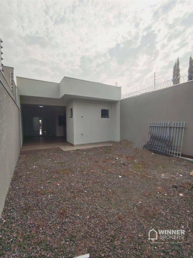 Casa à venda com 3 quartos, 140m² - Foto 4