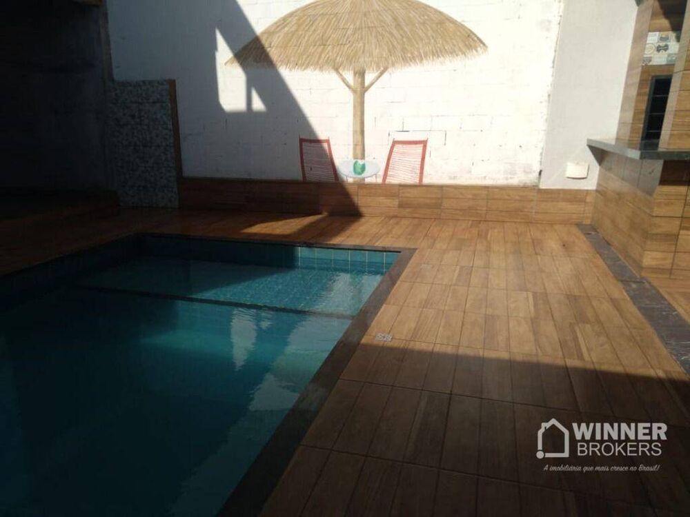 Chácara à venda com 2 quartos, 203m² - Foto 2