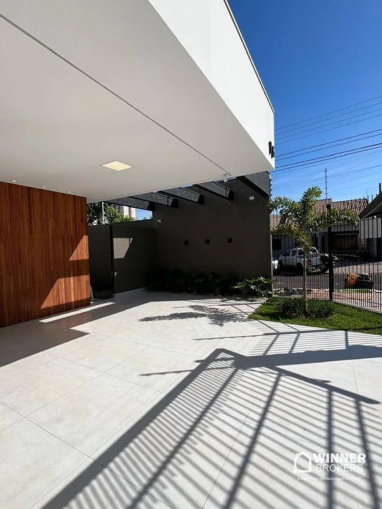 Casa, 3 quartos, 131 m² - Foto 1