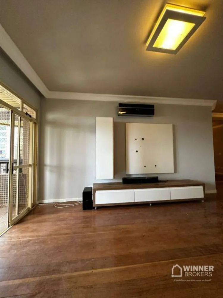 Apartamento, 3 quartos, 134 m² - Foto 2